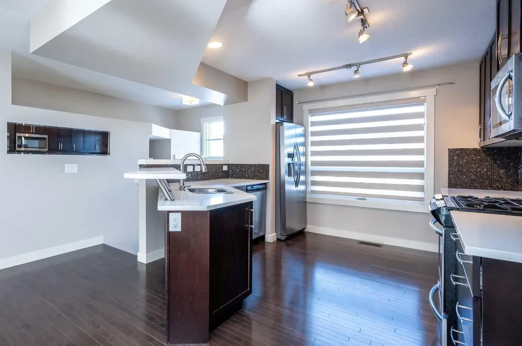 57 Aspen Hills Common SW Calgary AB T3H0R7