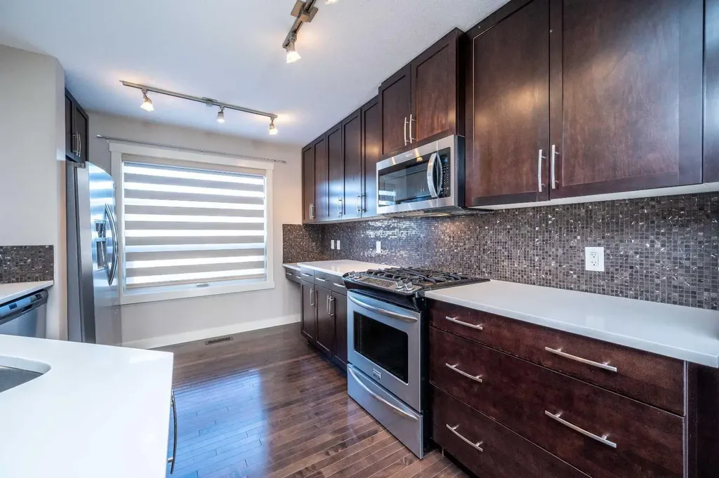 57 Aspen Hills Common SW Calgary AB T3H0R7