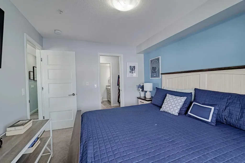 450 Kincora Glen Road NW Calgary AB T3R 1S2