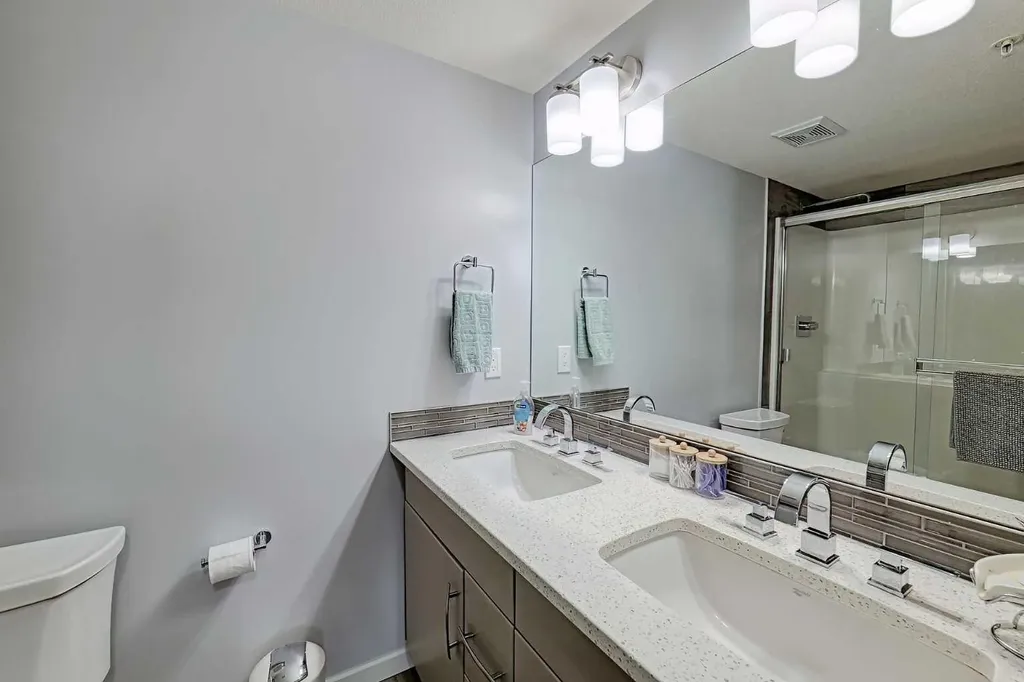 450 Kincora Glen Road NW Calgary AB T3R 1S2