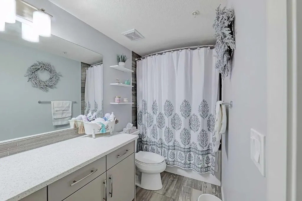 450 Kincora Glen Road NW Calgary AB T3R 1S2