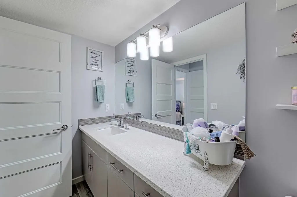 450 Kincora Glen Road NW Calgary AB T3R 1S2