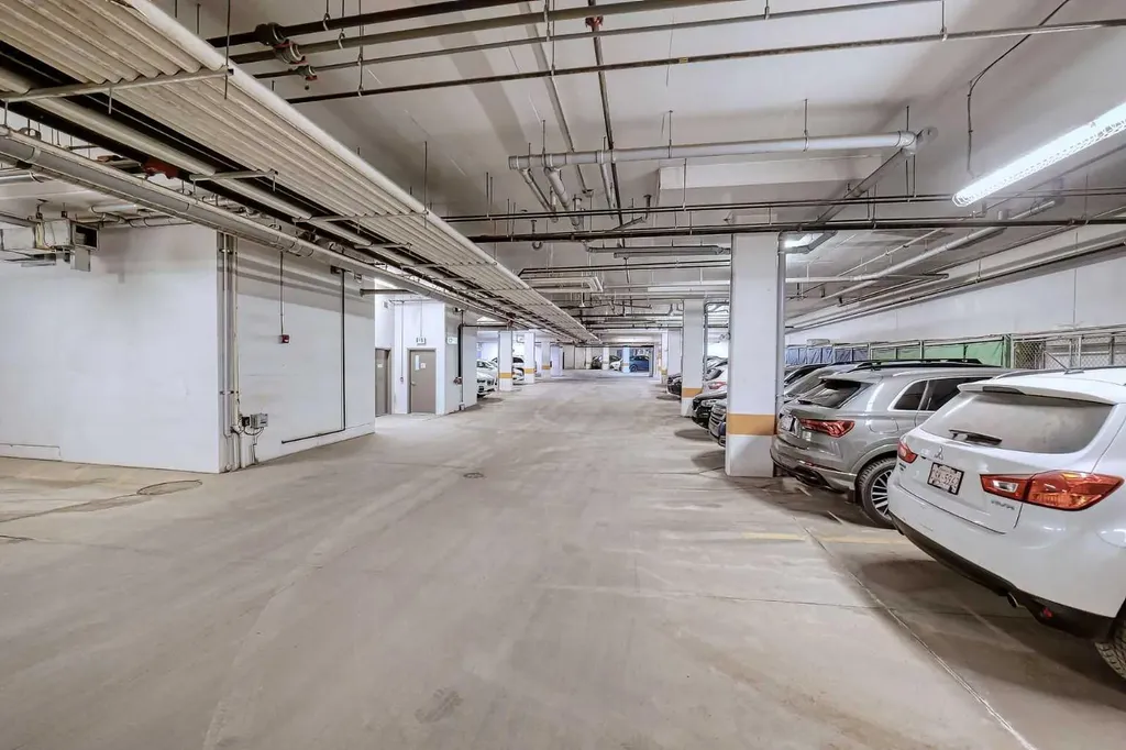 450 Kincora Glen Road NW Calgary AB T3R 1S2