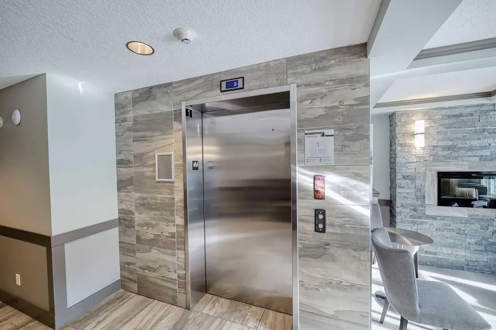 450 Kincora Glen Road NW Calgary AB T3R 1S2