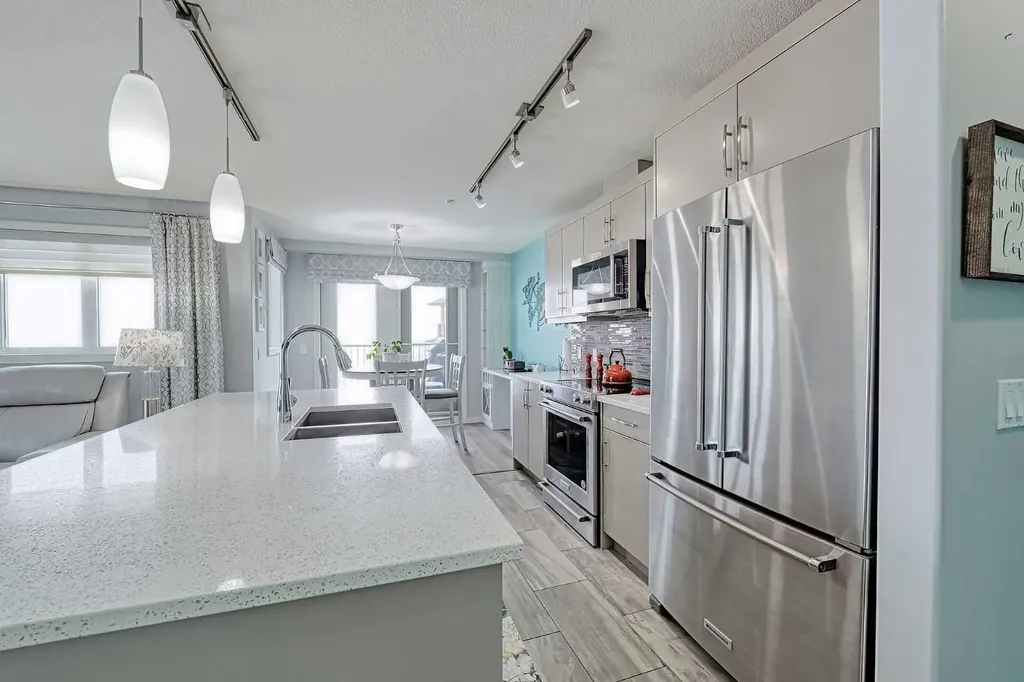 450 Kincora Glen Road NW Calgary AB T3R 1S2