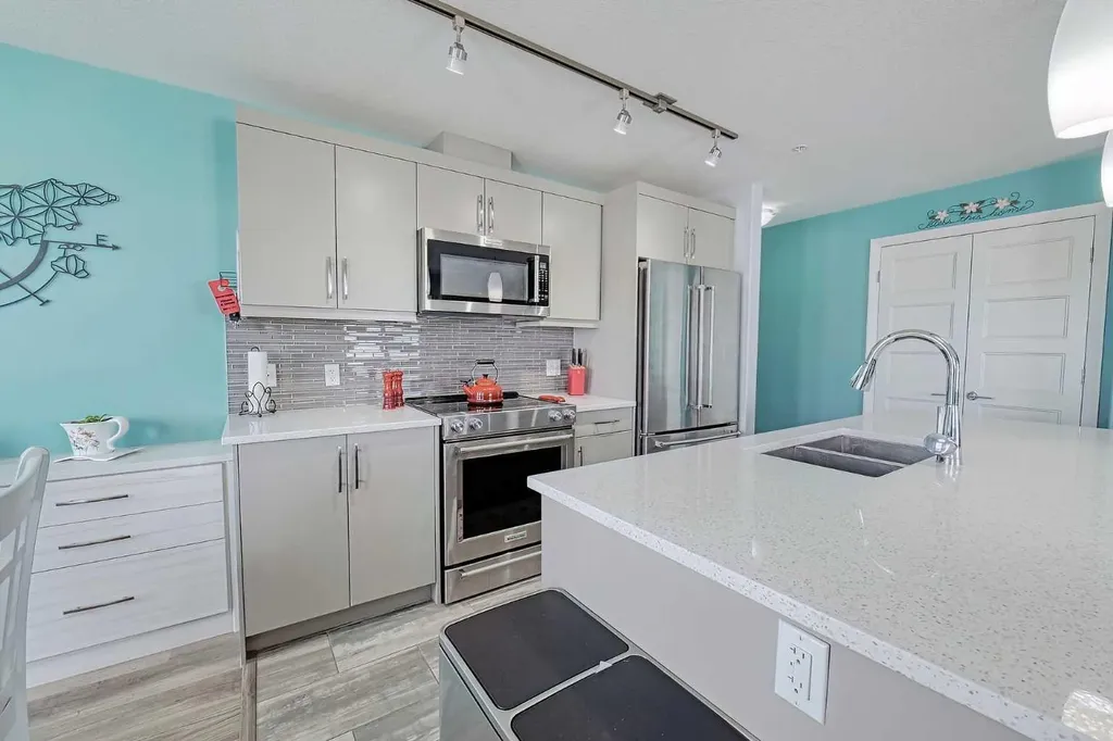 450 Kincora Glen Road NW Calgary AB T3R 1S2