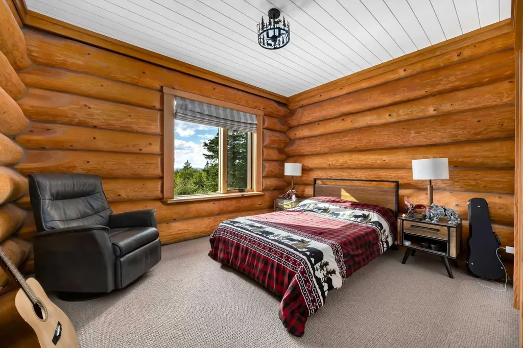 162104 376 Street W Rural Foothills County AB T3Z 3R3