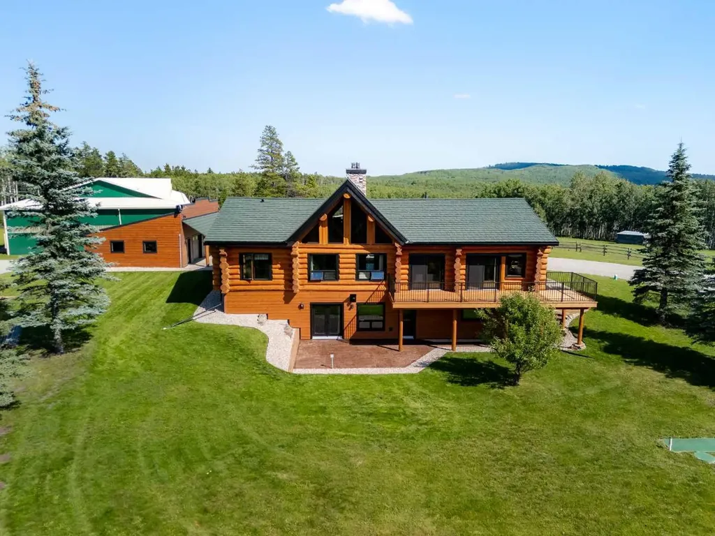 162104 376 Street W Rural Foothills County AB T3Z 3R3
