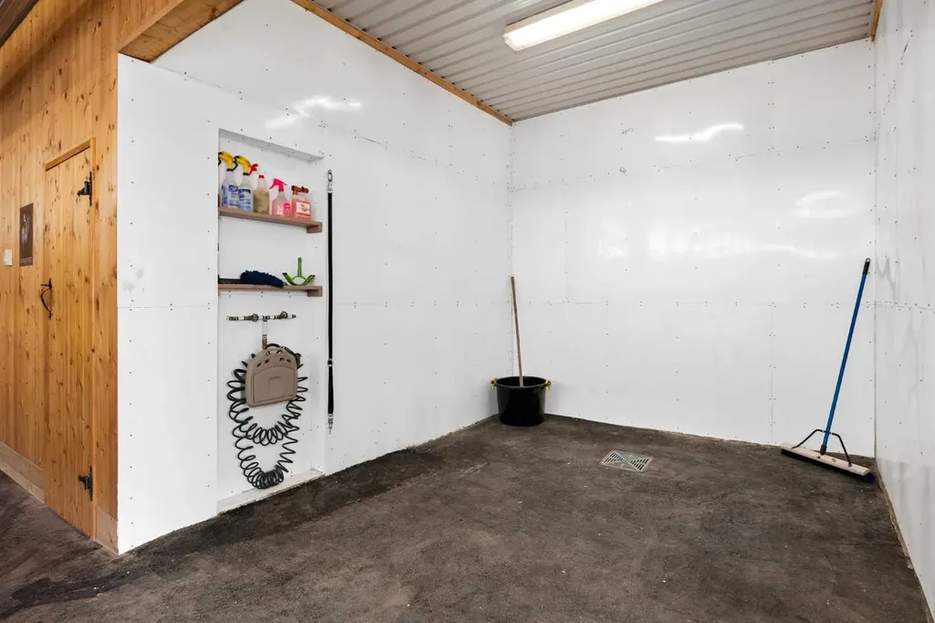 162104 376 Street W Rural Foothills County AB T3Z 3R3