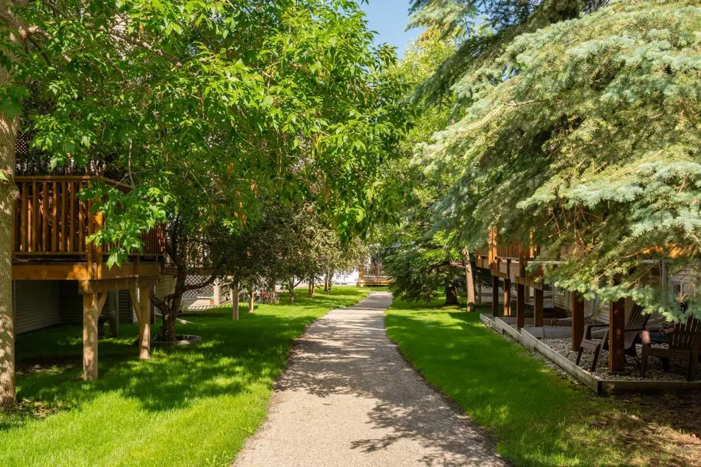 324 Bridlewood Lane SW Calgary AB T2Y 3X8