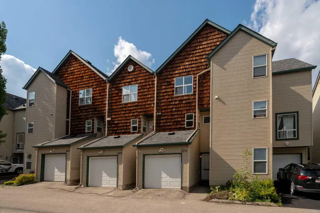 324 Bridlewood Lane SW Calgary AB T2Y 3X8