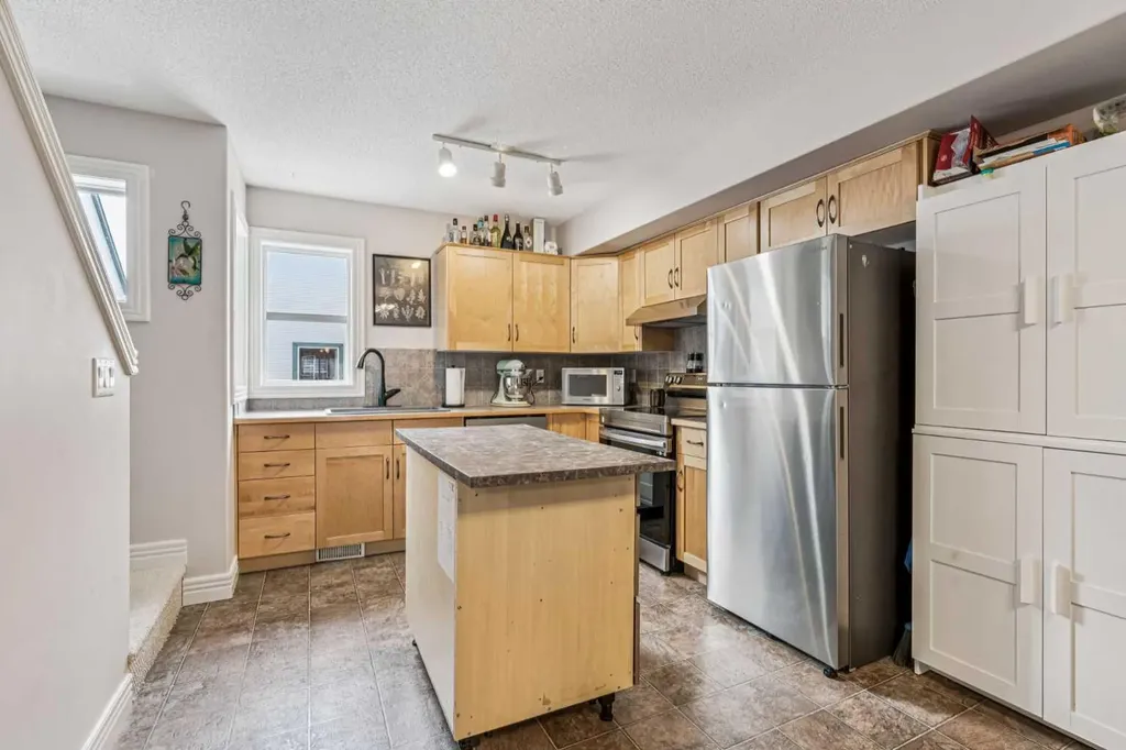 324 Bridlewood Lane SW Calgary AB T2Y 3X8