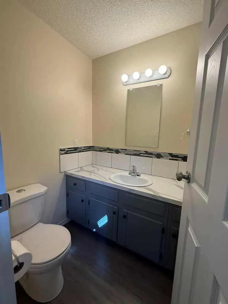 4334 53 Avenue High Prairie AB T0G 1E0