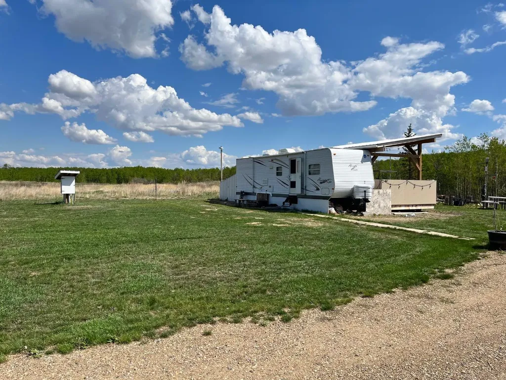 15 Ranch Road White Sands AB T0C2L0