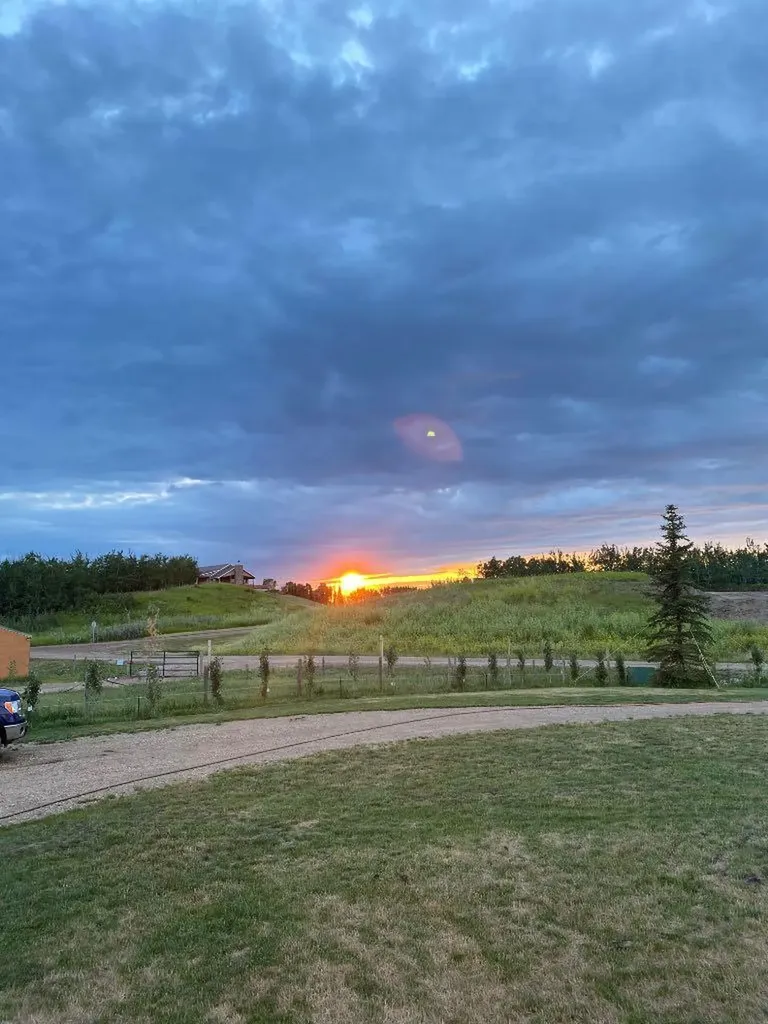 15 Ranch Road White Sands AB T0C2L0
