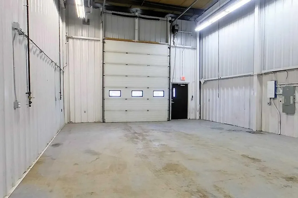308 56 Street Edson AB T7E 1L6