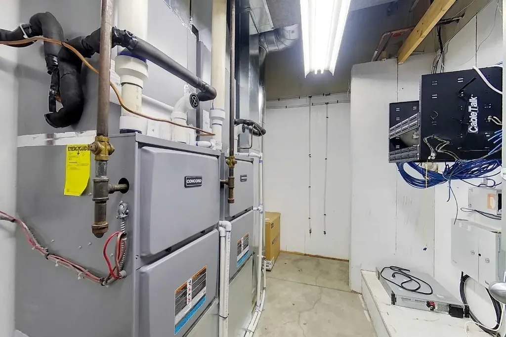 308 56 Street Edson AB T7E 1L6