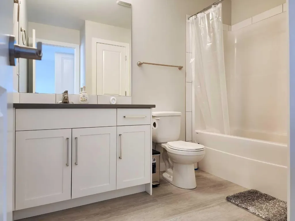 69 Aquitania Circle W Lethbridge AB T1J 5M5