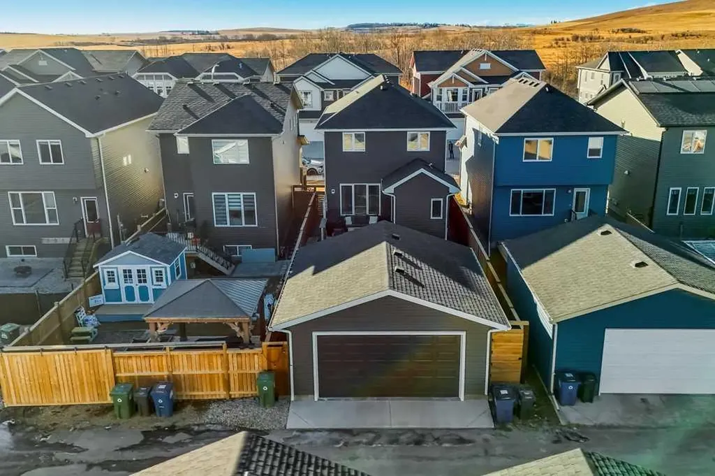 92 Fireside Crescent Cochrane AB T4C 2A3