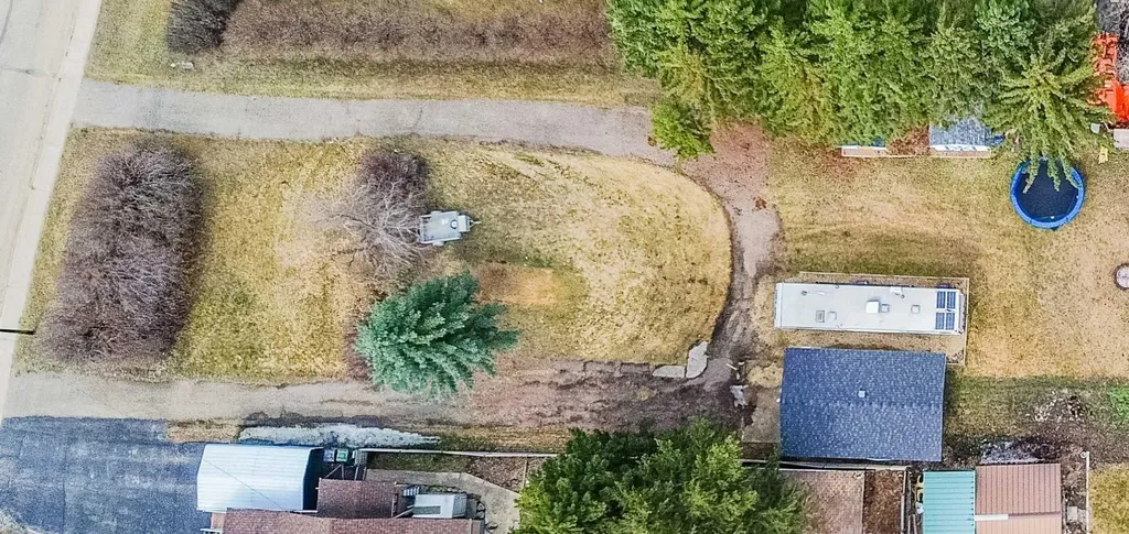 4819 46 Street Ponoka AB T4J 1C2