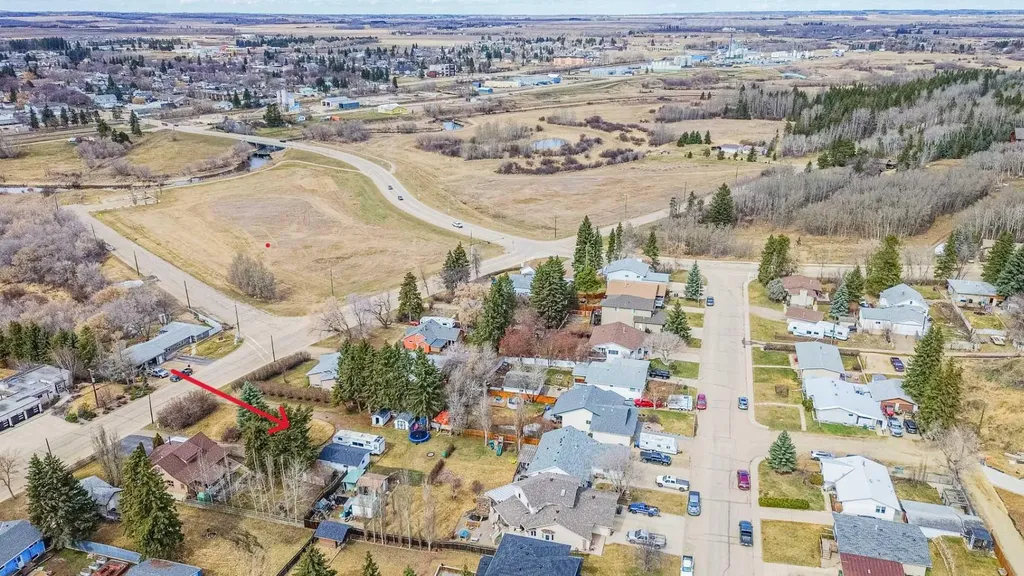 4819 46 Street Ponoka AB T4J 1C2