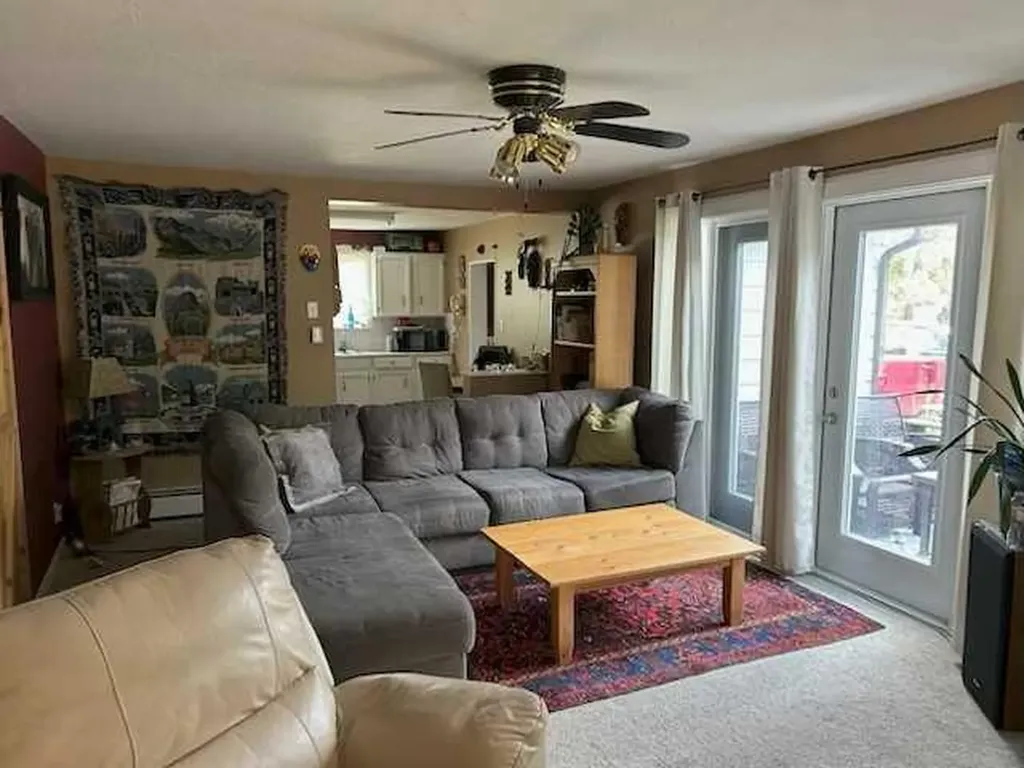 6001 16 Avenue Coleman AB T0K 0M0