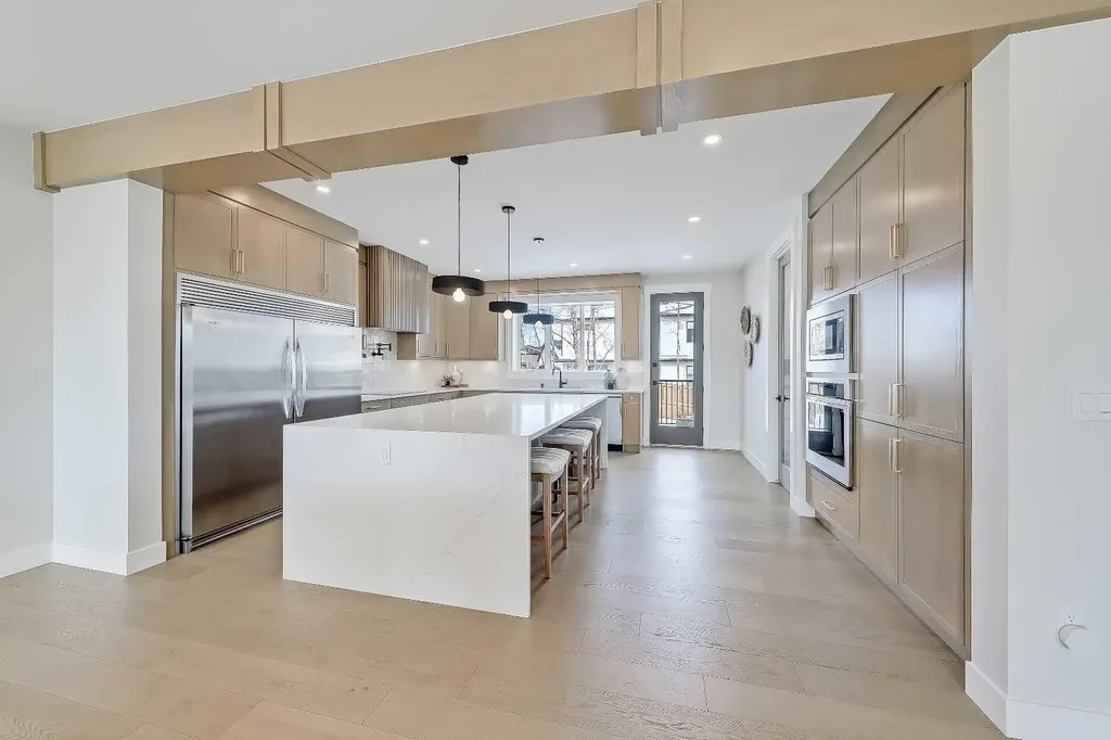 49 Rockhaven Green NW Calgary AB T3G 5H3