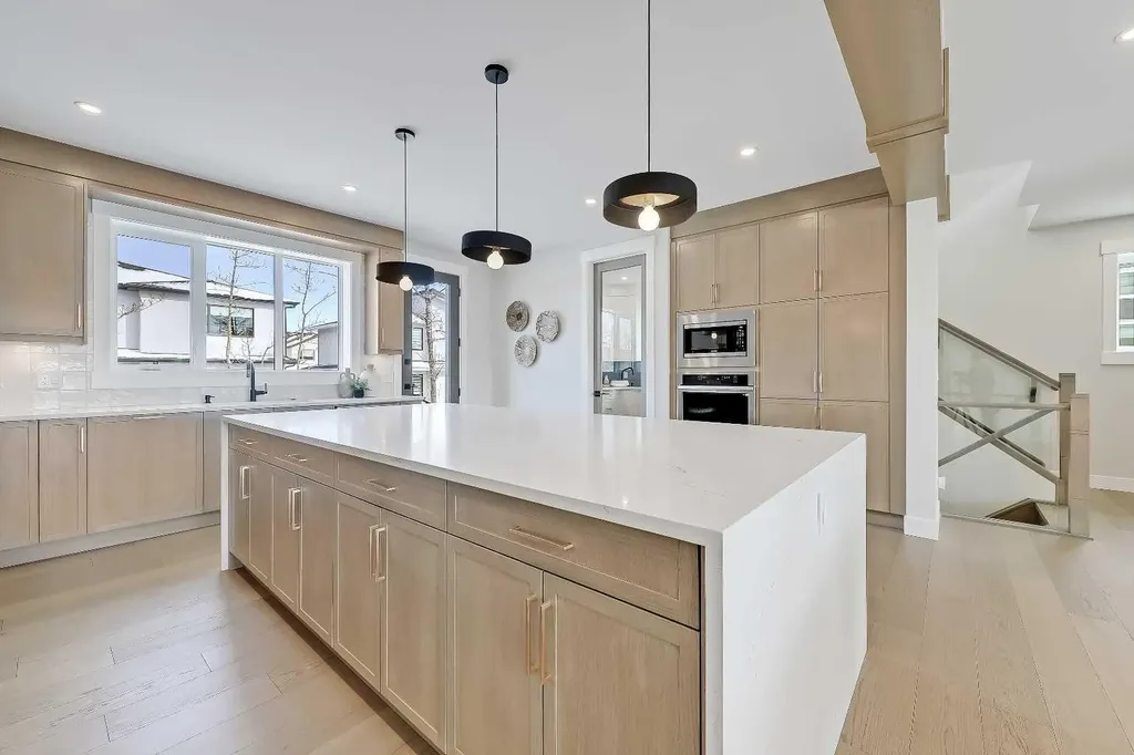 49 Rockhaven Green NW Calgary AB T3G 5H3