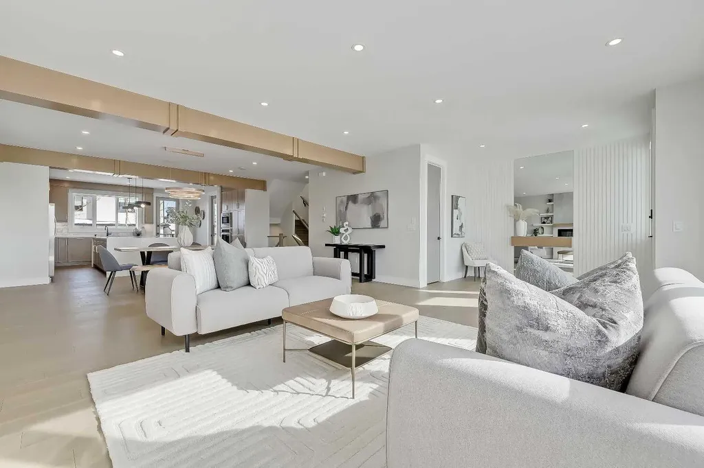 49 Rockhaven Green NW Calgary AB T3G 5H3