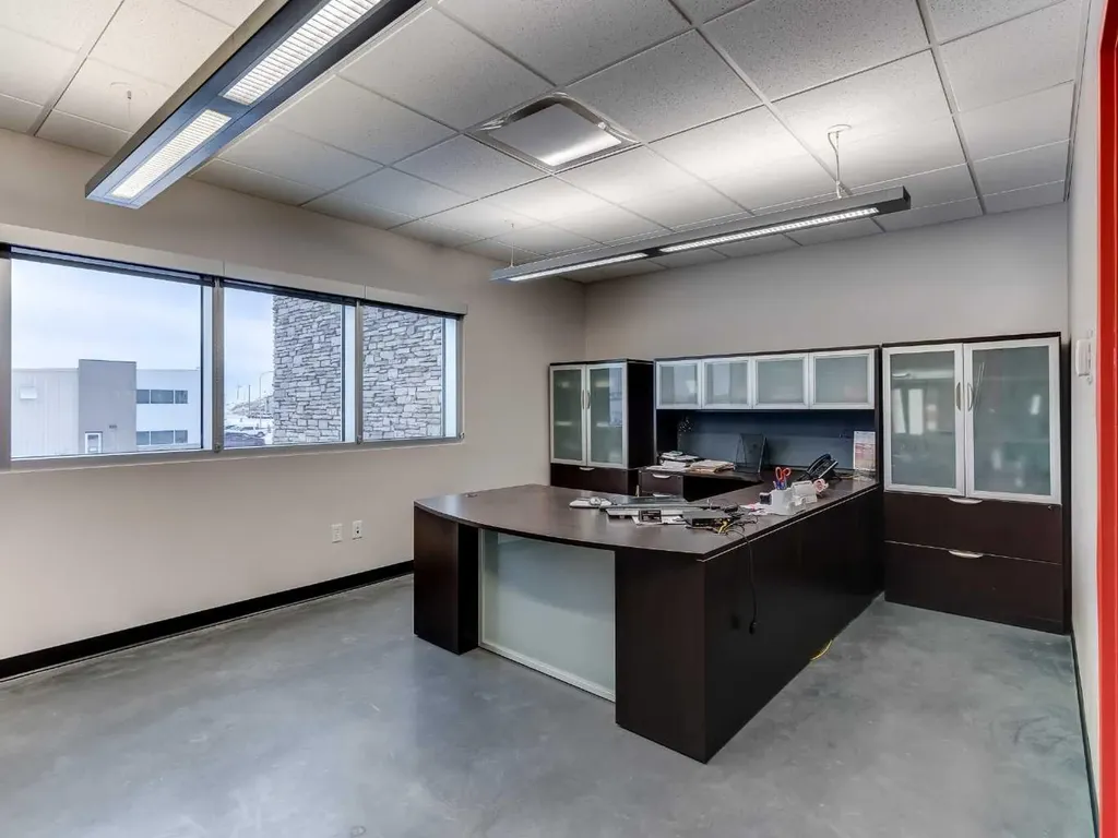 5531 70 Avenue Lloydminster AB T9V 3N6