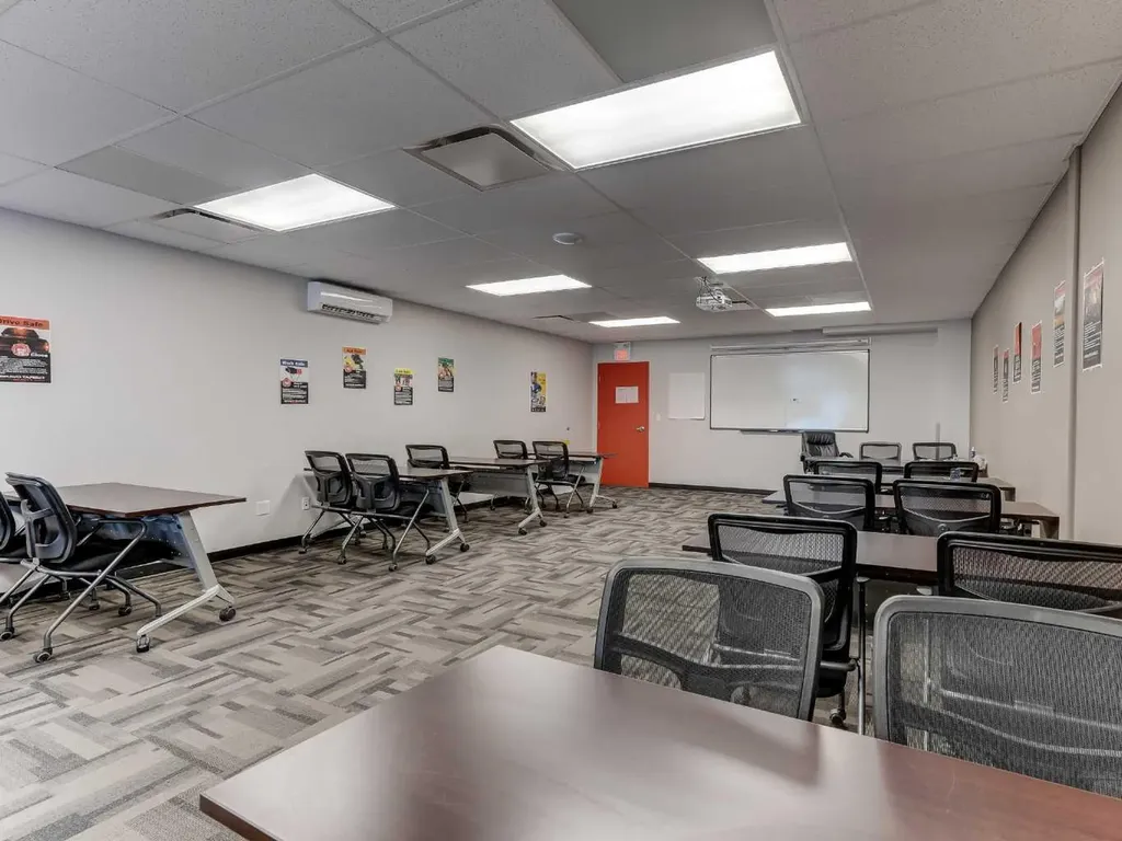5531 70 Avenue Lloydminster AB T9V 3N6