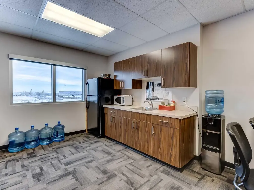 5531 70 Avenue Lloydminster AB T9V 3N6