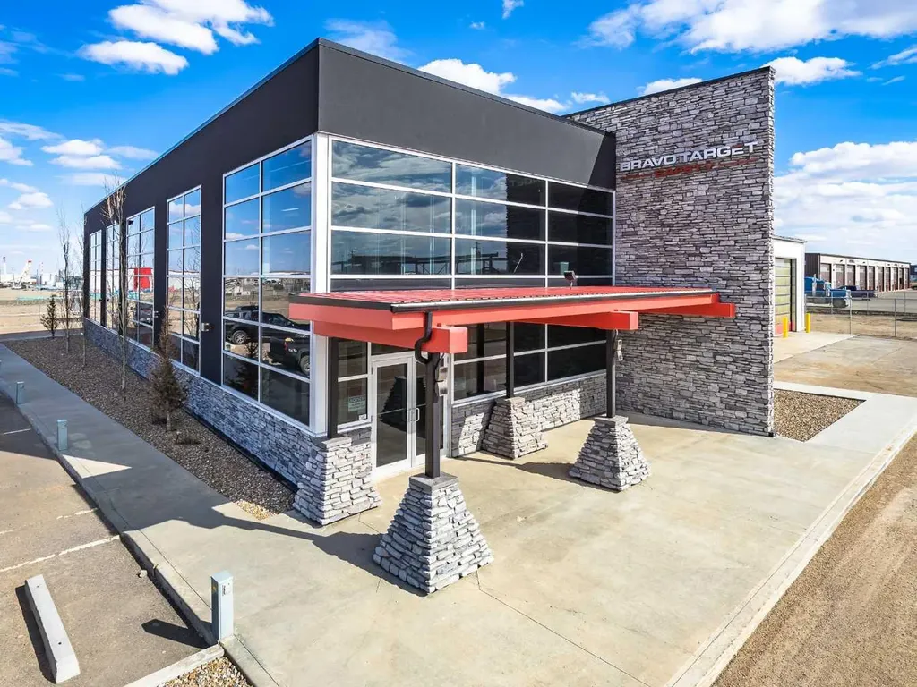 5531 70 Avenue Lloydminster AB T9V 3N6