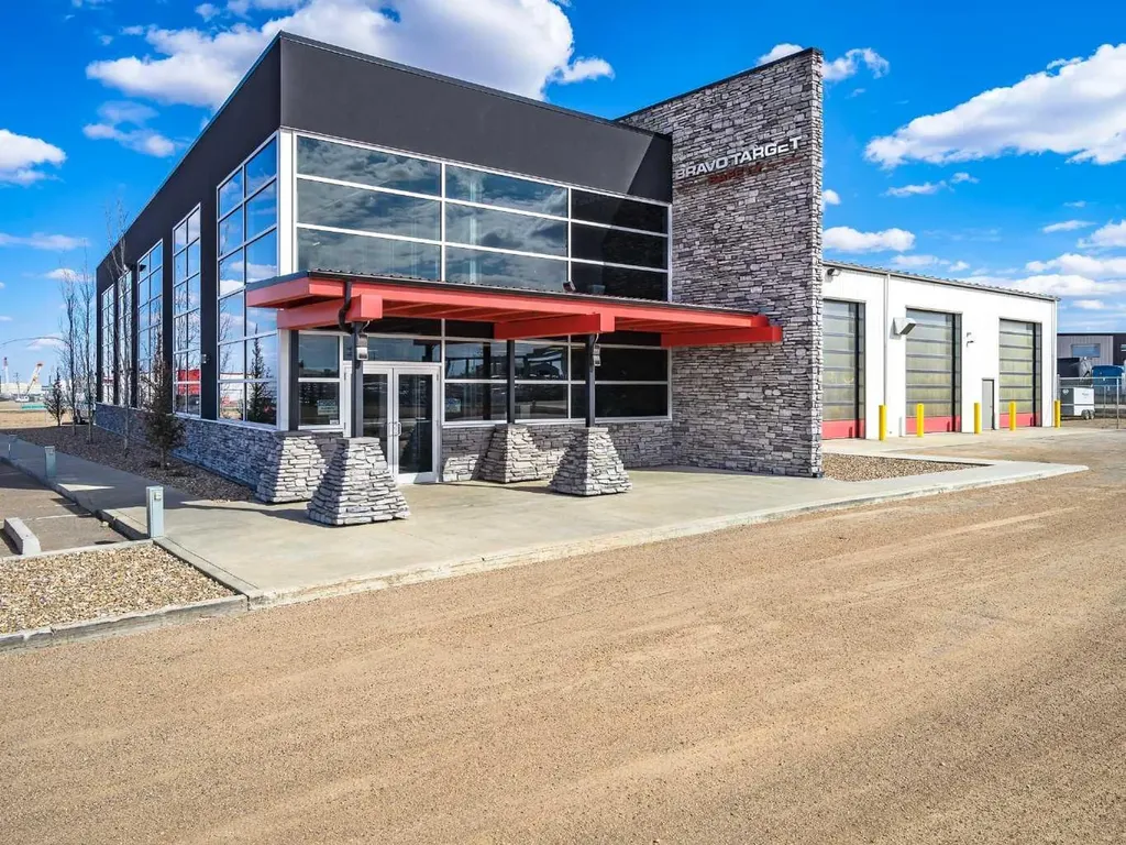 5531 70 Avenue Lloydminster AB T9V 3N6