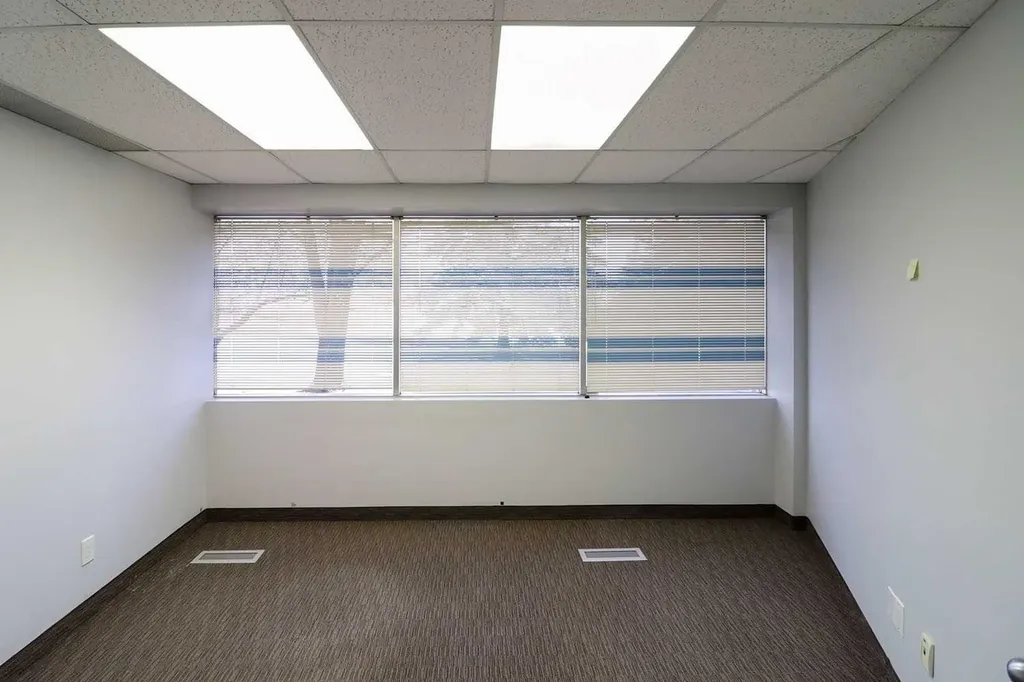 4321 23b Street NE Calgary AB T2E 7V9