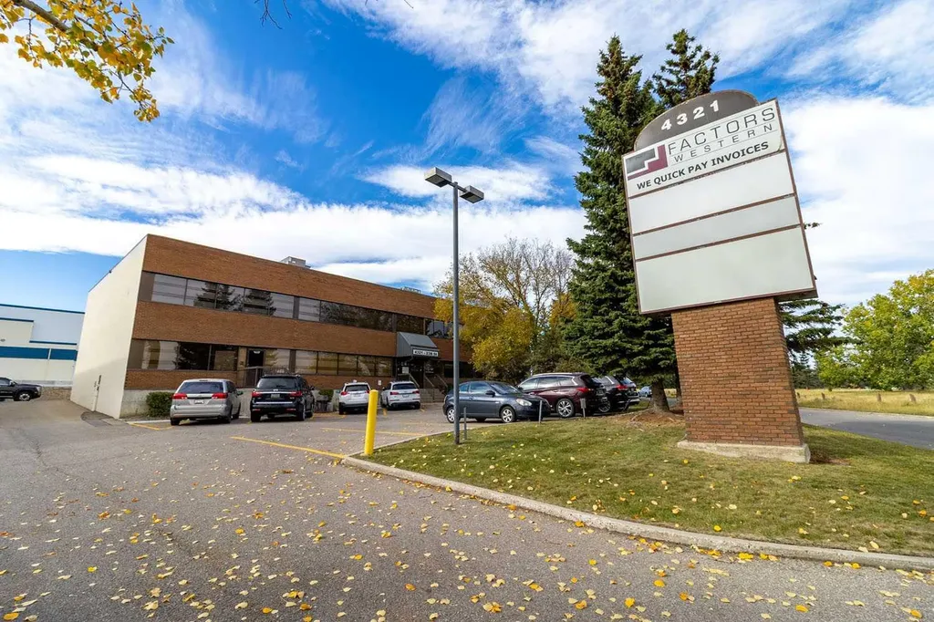 4321 23b Street NE Calgary AB T2E 7V9