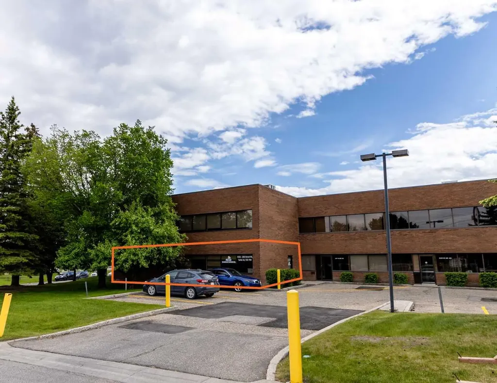 4321 23b Street NE Calgary AB T2E 7V9