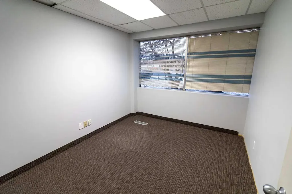 4321 23b Street NE Calgary AB T2E 7V9