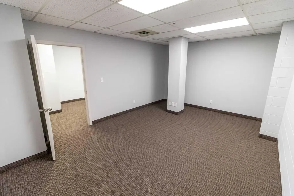 4321 23b Street NE Calgary AB T2E 7V9