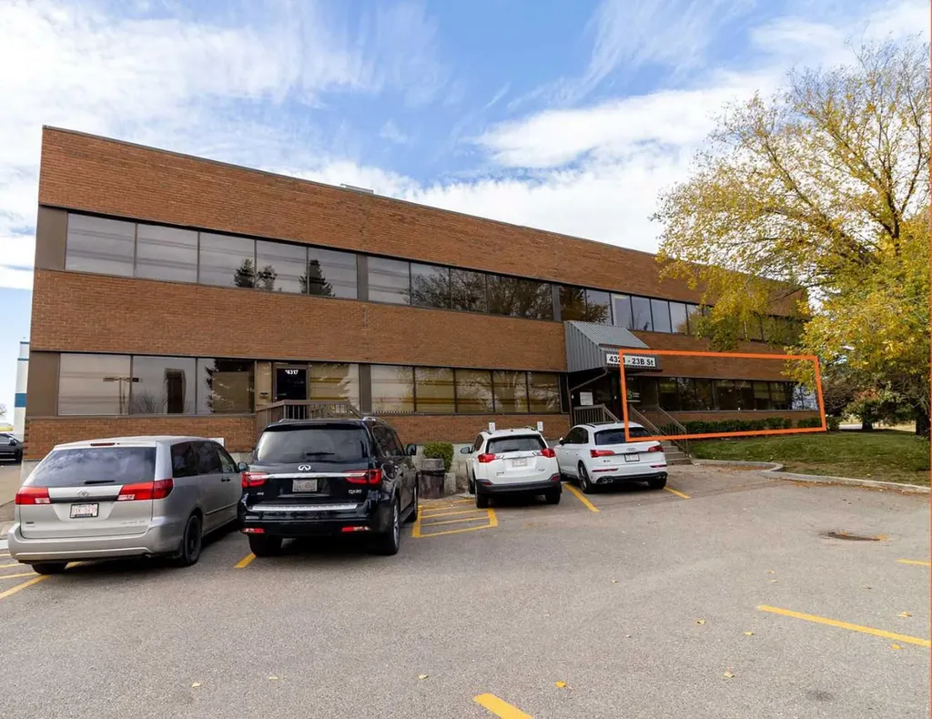 4321 23b Street NE Calgary AB T2E 7V9