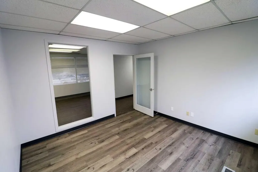 4321 23b Street NE Calgary AB T2E 7V9