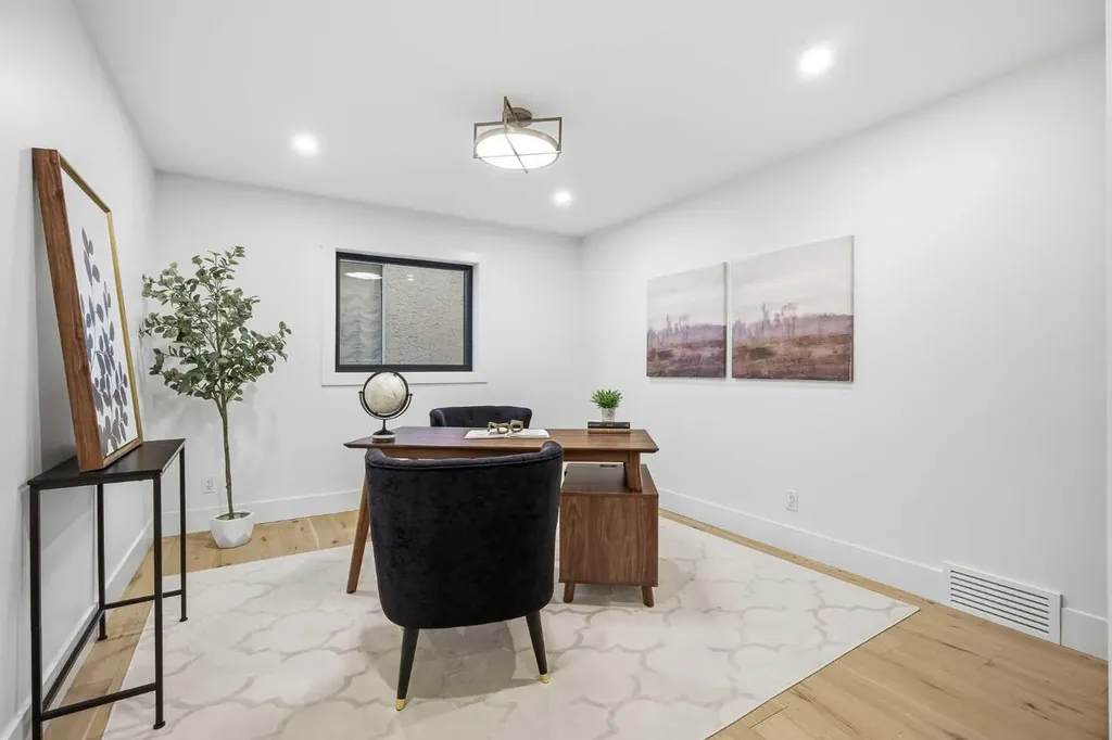 3 Varsity Ridge Terrace NW Calgary AB T3A 4Y2