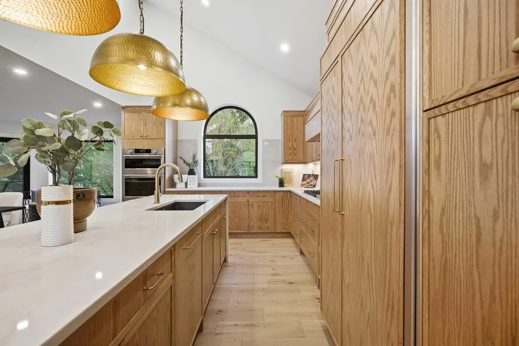 3 Varsity Ridge Terrace NW Calgary AB T3A 4Y2