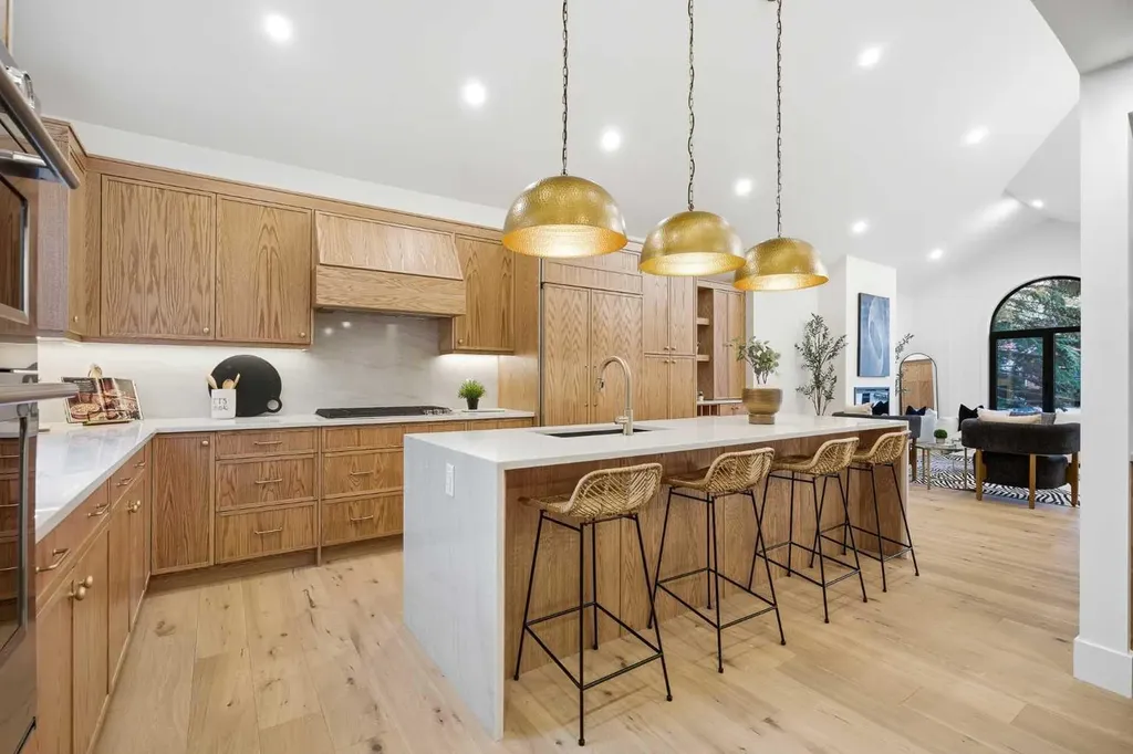 3 Varsity Ridge Terrace NW Calgary AB T3A 4Y2