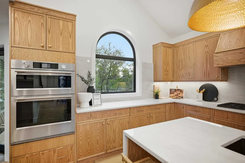 3 Varsity Ridge Terrace NW Calgary AB T3A 4Y2