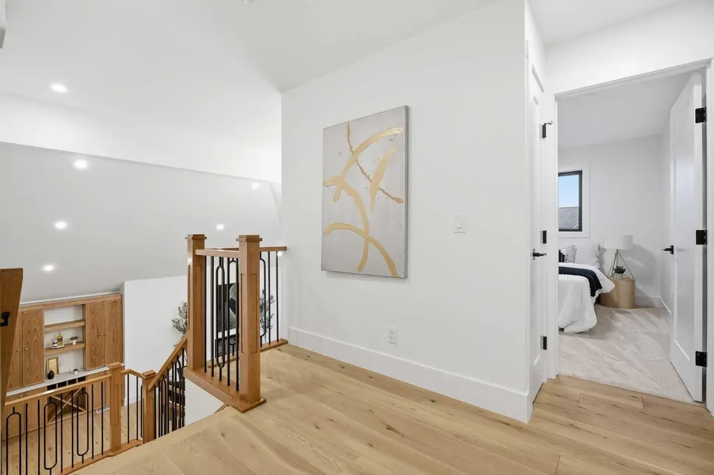 3 Varsity Ridge Terrace NW Calgary AB T3A 4Y2