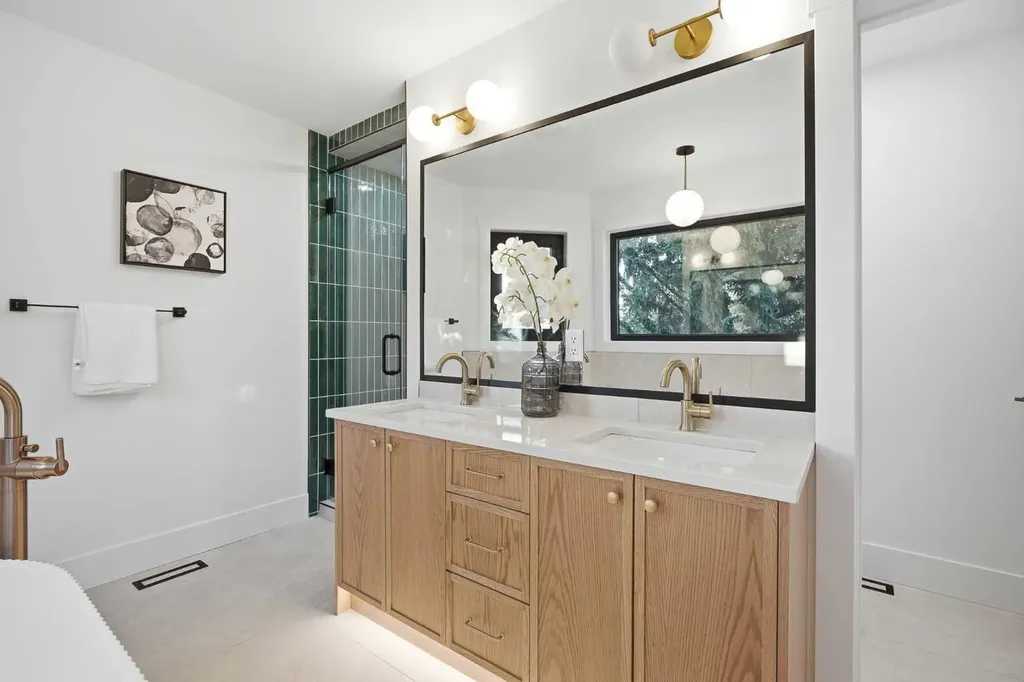 3 Varsity Ridge Terrace NW Calgary AB T3A 4Y2