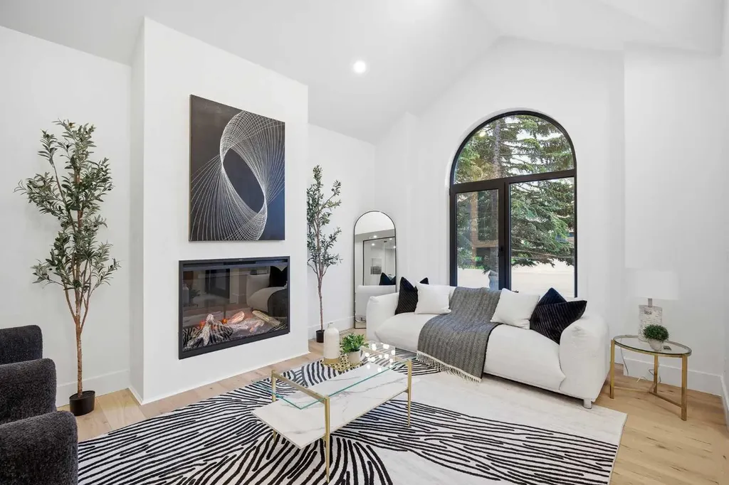 3 Varsity Ridge Terrace NW Calgary AB T3A 4Y2
