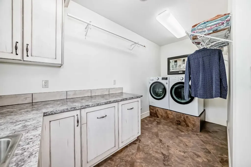 254041 Township Road 435 Rural Ponoka County AB T4J 1R2