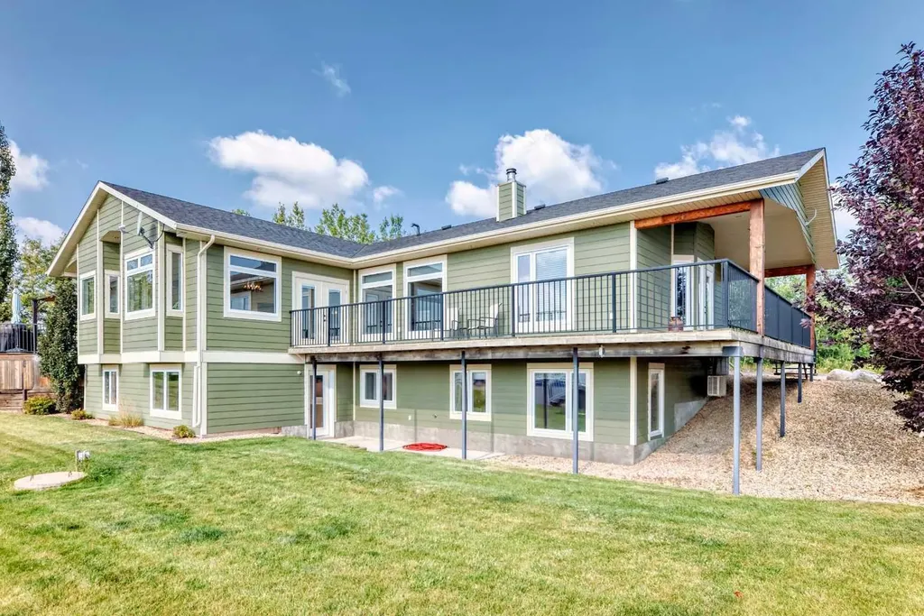 254041 Township Road 435 Rural Ponoka County AB T4J 1R2